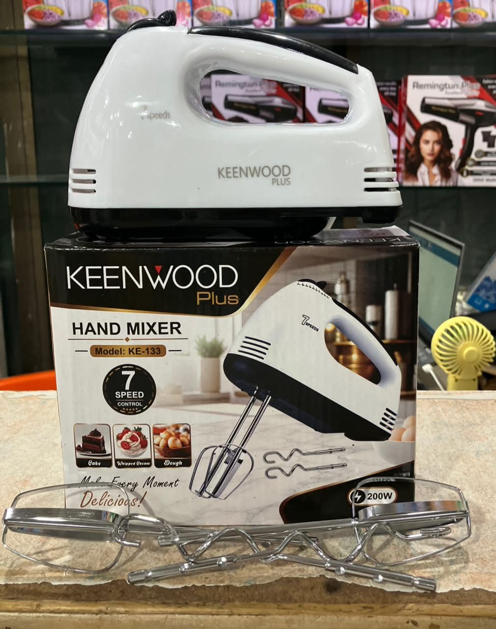 7-Speed Electric Hand Mixer